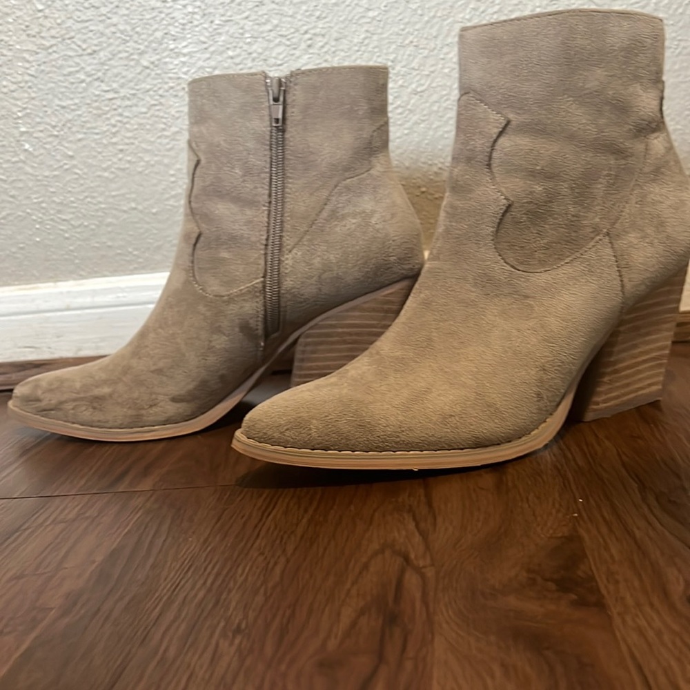 Boots from Vici
